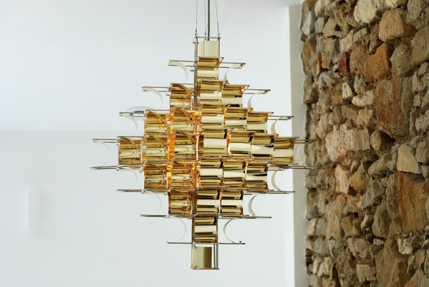 Cassiopée suspension dorée