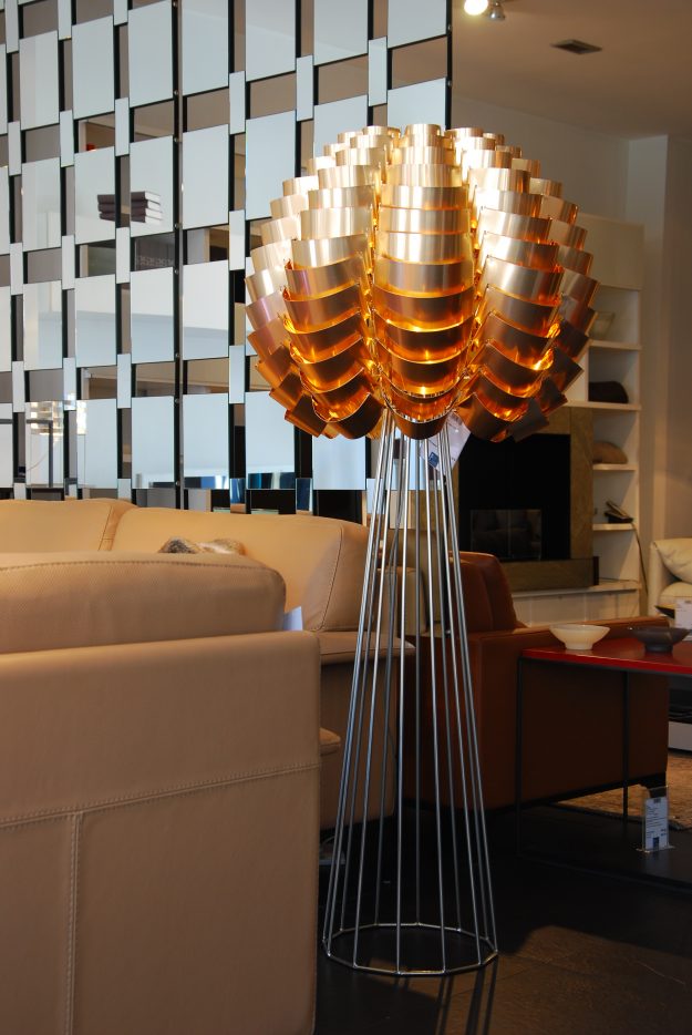 Orion lampadaire saumon Duvivier