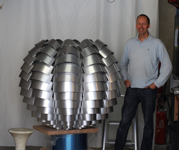 Orion 130 suspension argent atelier avril 2016