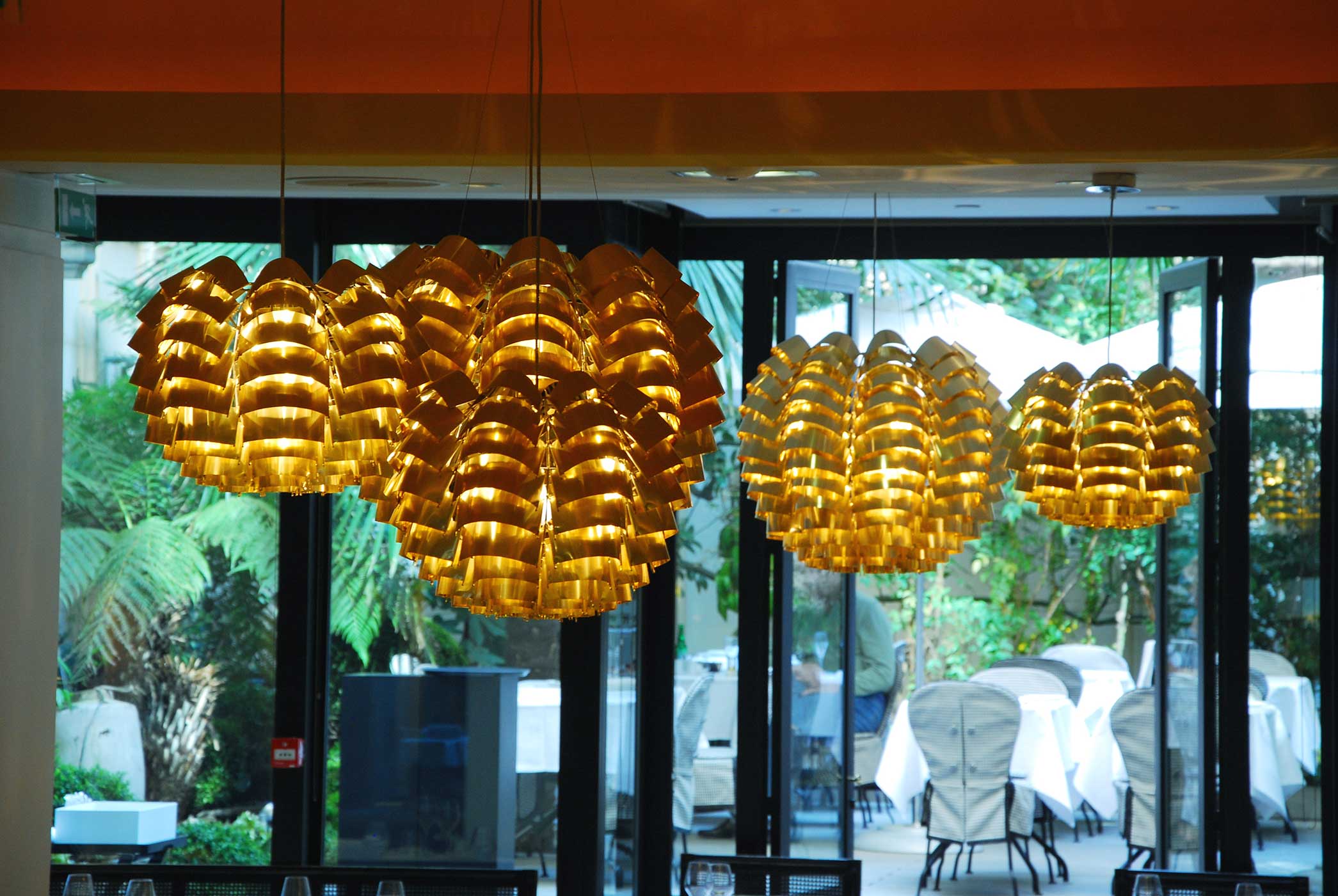 Orion gold suspension Sofitel